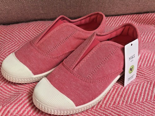 Girls M&S KIDS Pink & White Slip-On Plimsolls Fresh Feet Tech Size UK 13 - 第 1/8 張圖片