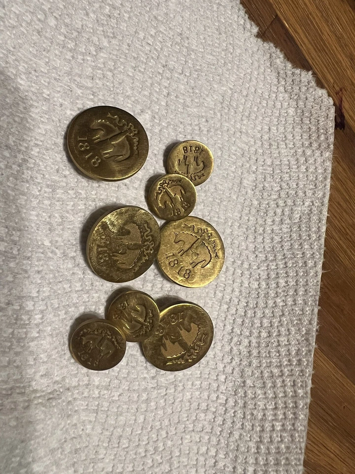 8 Thom Browne Brooks Brothers Black Fleece button 4 large 4 Small gold matte - Image 3 of 4