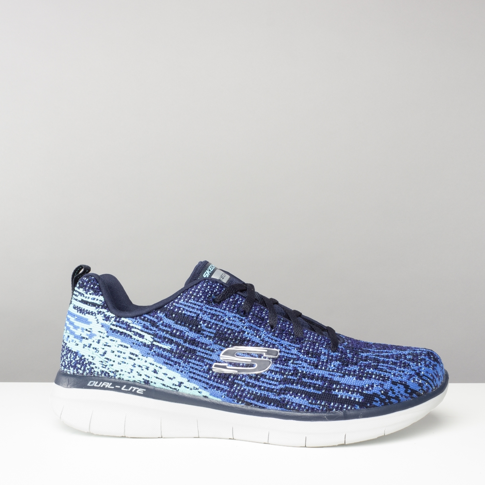 navy blue skechers