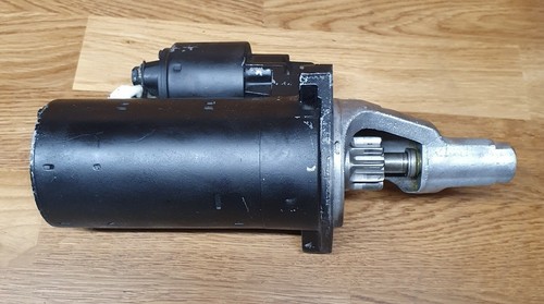 AUDI A6 4B 2.5 TDI Avant VW Passat Anlasser Starter 005821953