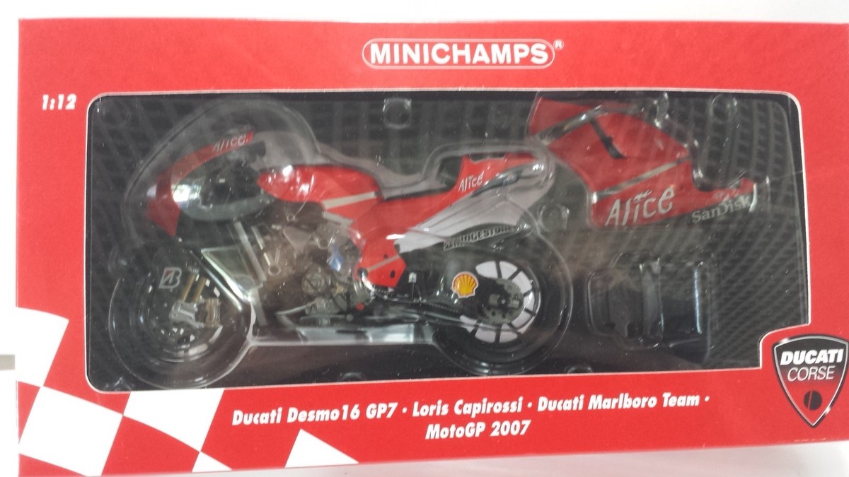 MINICHAMPS Ducati Gp7 Loris Capirossi Malboro Team 1/12 Motorcycle