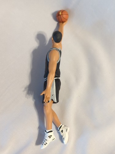 2001 Hallmark Keepsake Ornament, NBA Hoop Stars, "Tim Duncan" - GEBRAUCHT - Bild 3 von 7