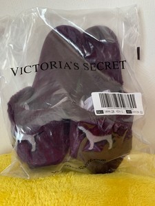 victoria secret pink open toe slippers