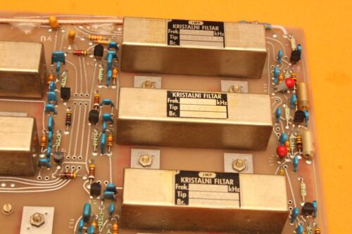 CARTE FILTRE POUR RÉCEPTEUR ROCKWELL COLLINS HF-8054A 851S-1 p/n 637-2515-013 - Photo 4 sur 16