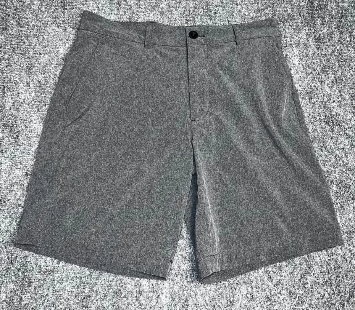 Vineyard Vines Performance Breaker Shorts Mens 30 Gray Chino Casual Golf