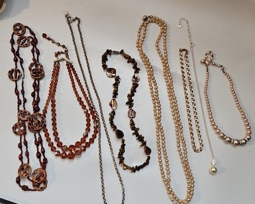Necklace Lot - Picture 2 of 8
