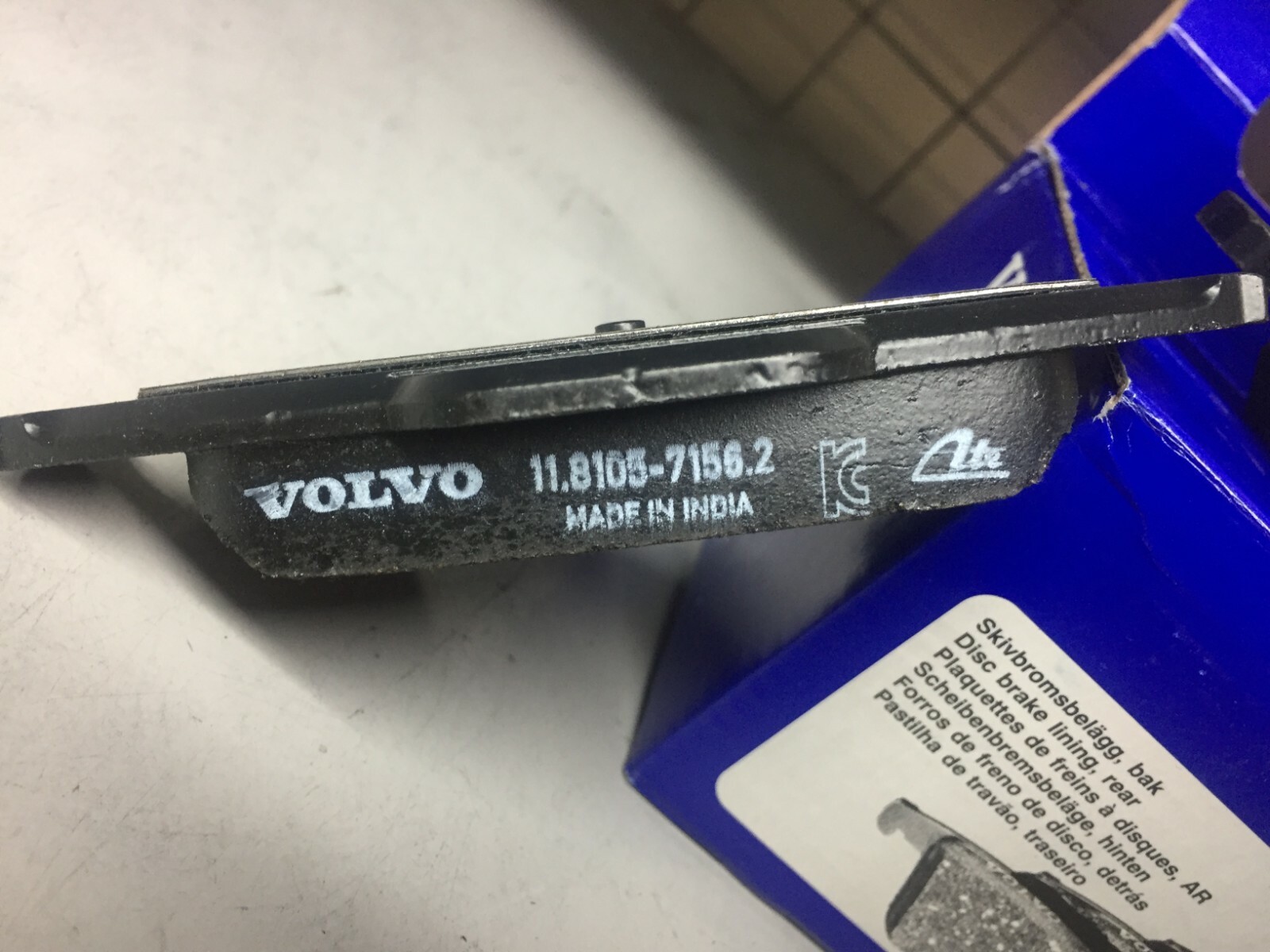 Genuine Volvo Rear brake Pad Kit 32373159 XC90 20032014 eBay