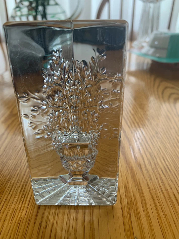 Escultura de ramo de flores de cristal Waterford G1 Foto 3 de 4