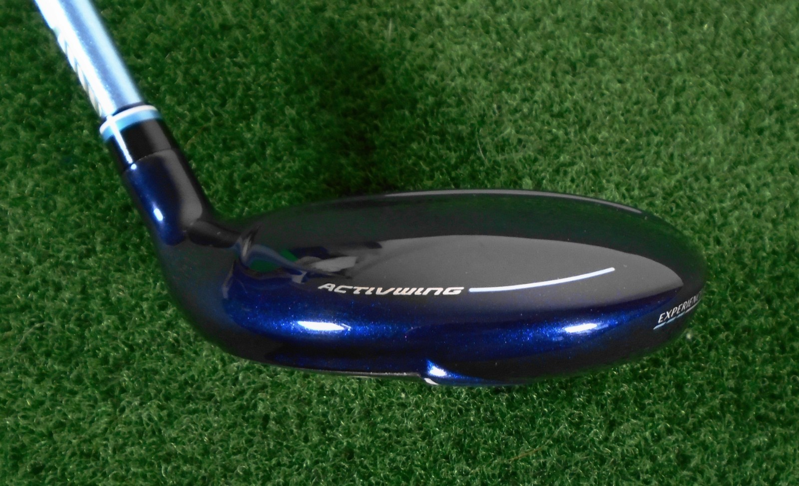 New XXIO 13 Women's 28* 6 Hybrid, MP1300L 34g 2221 Ladies Graphite w/Headcover