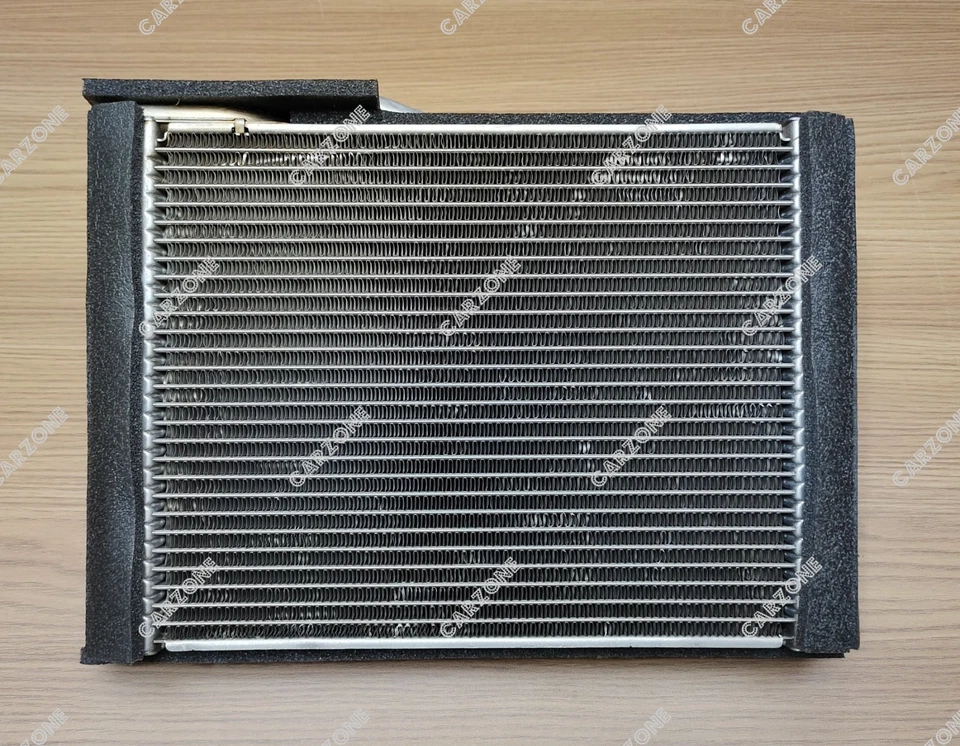 GENUINE EVAPORATOR ASSEMBLY 95411M68P21 - Image 2 of 4