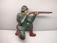 American Metal German Kneeling F iring