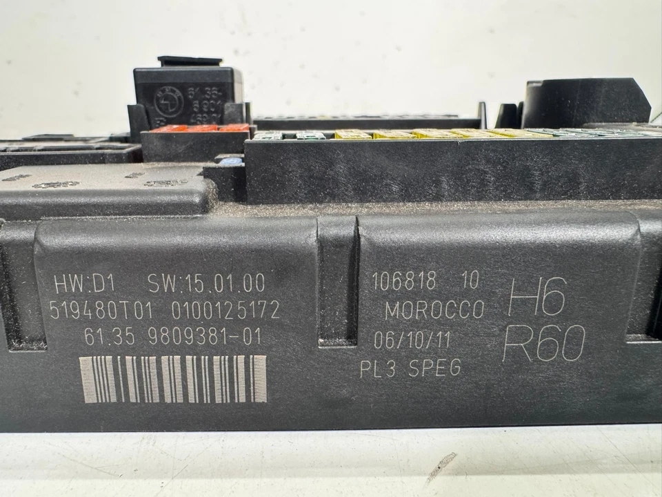 Genuine Used MINI Countryman Footwell SPEG High Fuse Board / Box For R60 9809381 - Image 3 of 3
