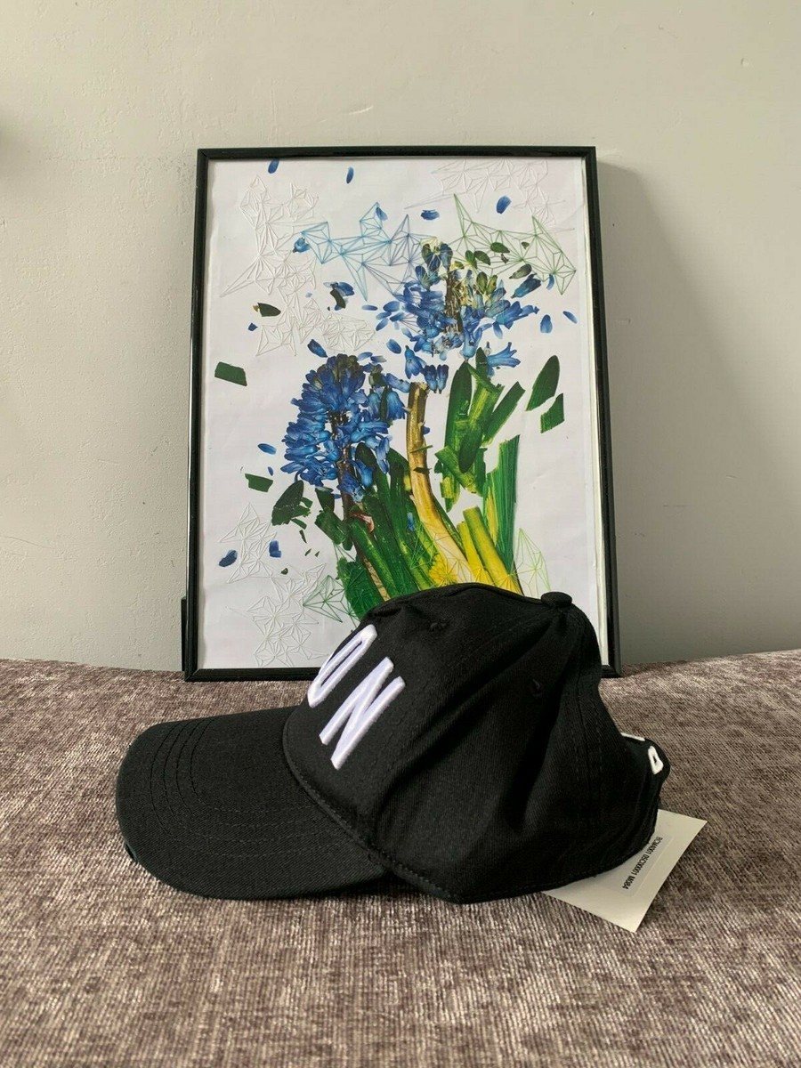 Dsquared2 Icon Hat Black White Black New Dust bag