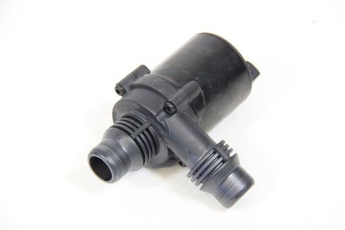 BMW X5 Zusatzwasserpumpe 9197085 F15 xDrive 40d 2017 Rechtslenker 3022528
