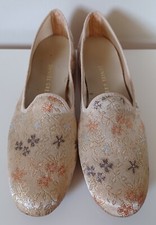 VTG NWOB 1960's "Daniel Green" Ivory/Gold/Orange Floral Brocade Slipper 6 1/2-N