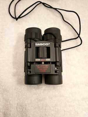 Tasco 8 x 21 Compact Folding Binoculars with Black Barrels