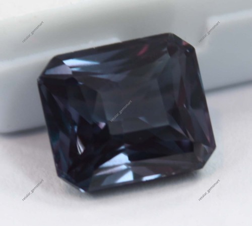 + AAA 9 QUILATES Piedra Preciosa Natural Alejandrita Suelta Corte Esmeralda Certificado de Cambio de Color - Imagen 4 de 6