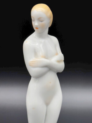  Art Déco 1944 seltene handbemalte Herend Hungaria Figur Frauenakt/Mädchenakt 