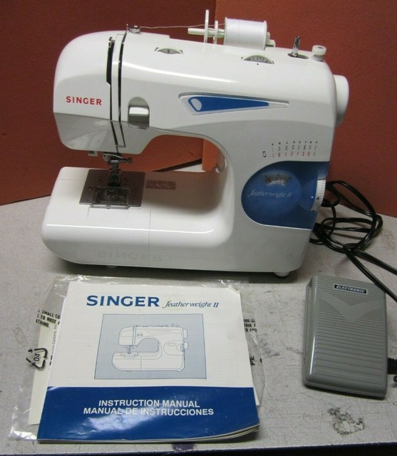 Singer Featherweight II Electric Sewing Machine Model 117, Missing
