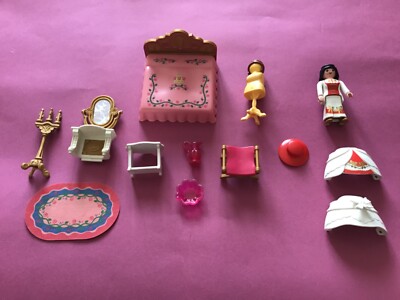 PLAYMOBIL QUEEN / Princess / Royal Lady in Purple -Castle / Palace