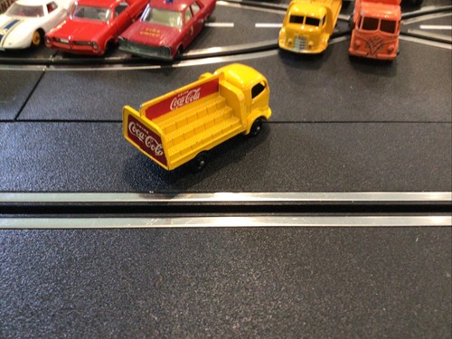 Lesney Karrier Bantam 2 Ton Yellow Coca Cola Truck No 37 DieCast 1/64 Scale - Picture 7 of 8