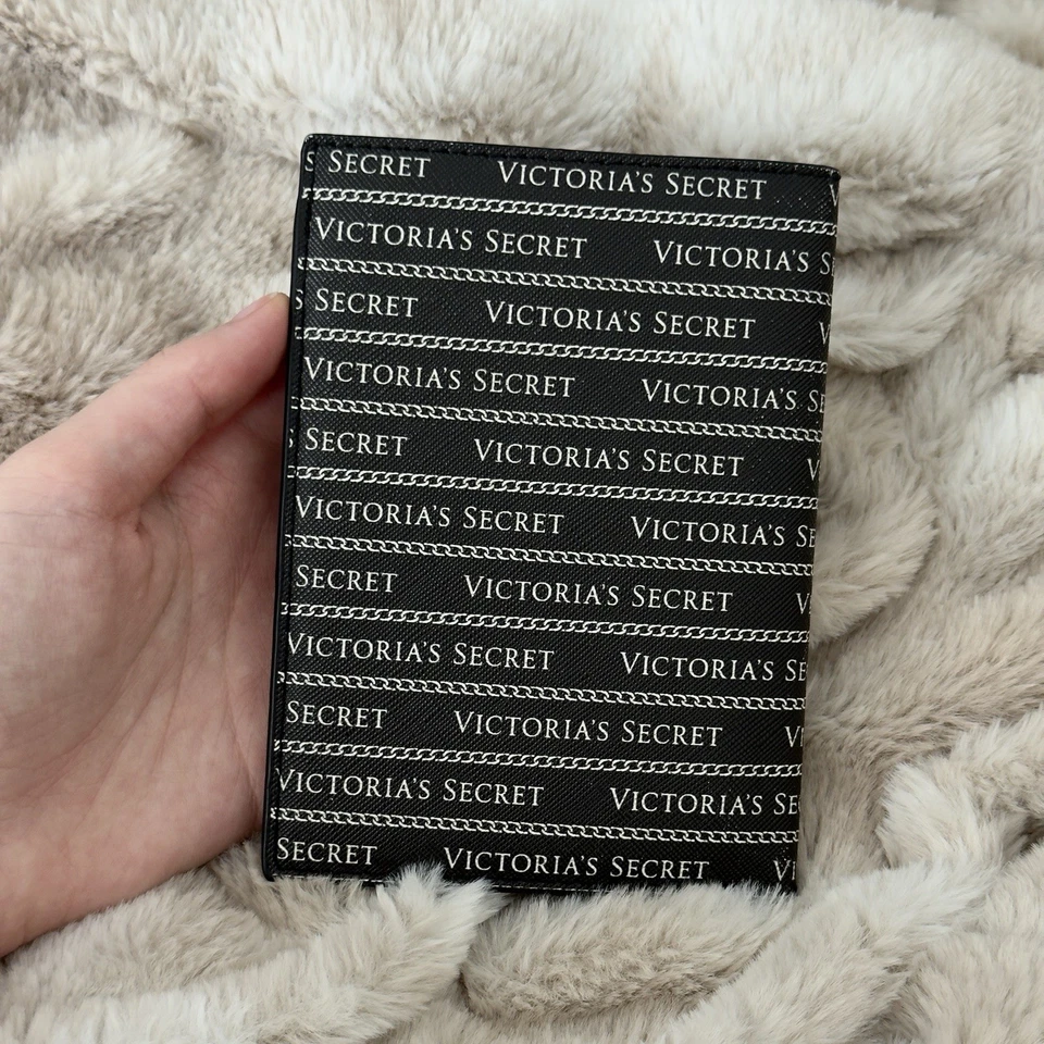 Funda para pasaporte Victoria's Secret - blanco y negro Foto 3 de 4
