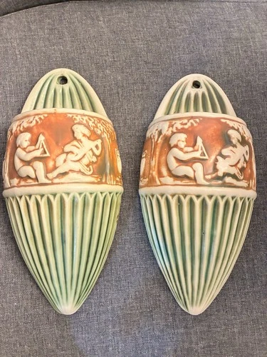 ROSEVILLE DONATELLO 10” WALL POCKET PAIR CLASSICAL CHERUB RELIEF ANTIQUE POTTERY