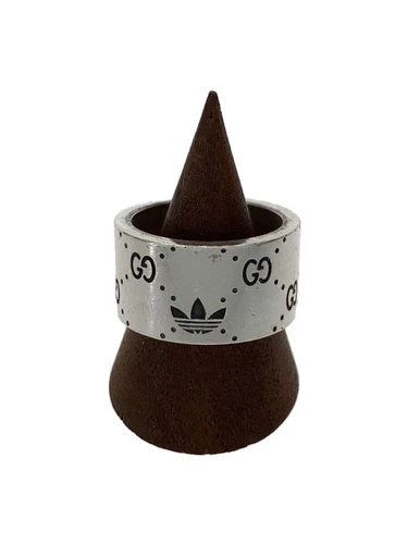 Anello Gucci x adidas SV925 taglia 17 argento uomo sensazione di utilizzo