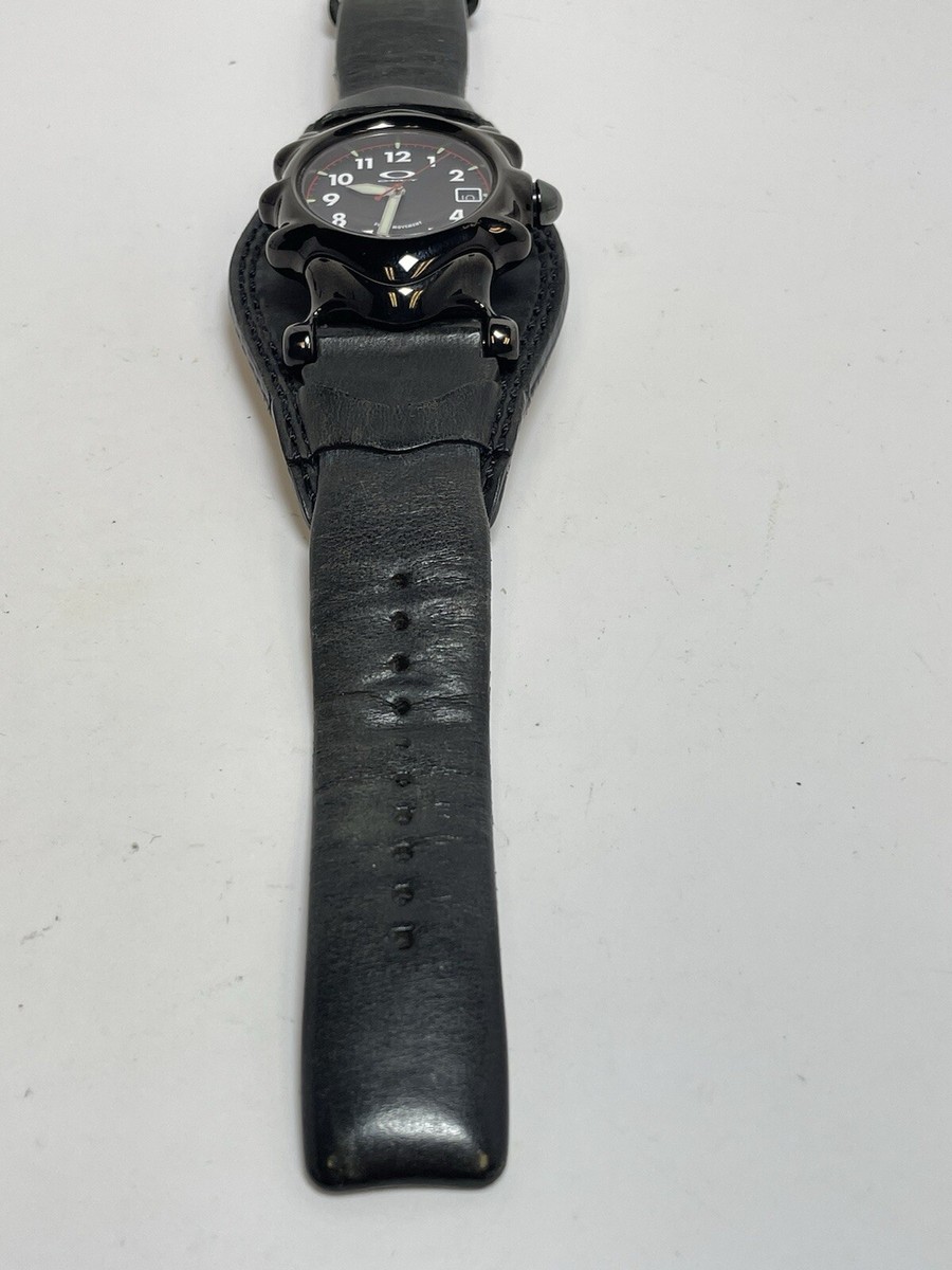 Oakley Saddleback Black Watch Leather Sapphire Crystal (New Oakley Saddleback Black Watch Leather Sapphire Crystal (New