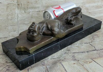 Schöne Mann an der Wand Dekorator Innenraum Oder Aus Bronze Statue - Sale Dekor