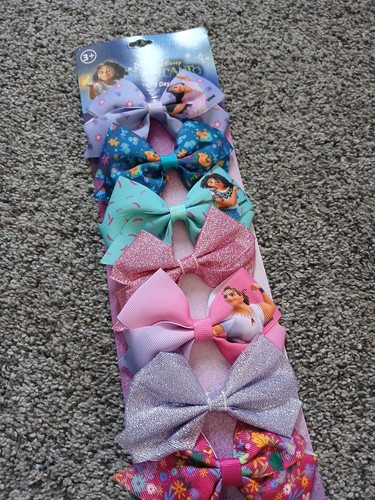 Disney Encanto Bow Bundle 7 Daay Bow Set 4 Inch Bundle Hair Bows for Girls New - Picture 21 of 24