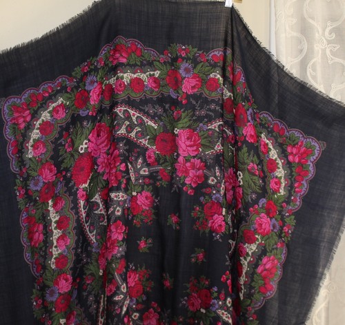 Estate HUGE Fine Folklorish European Floral Fine Wool Shawl Scarf 52" Pink - 第 1/12 張圖片