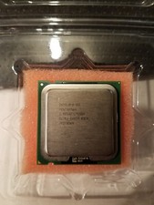 Intel Pentium 4 520 1 MB L2 Cache FSB 800 2.8 GHz LGA 775 CPU SL7KJ