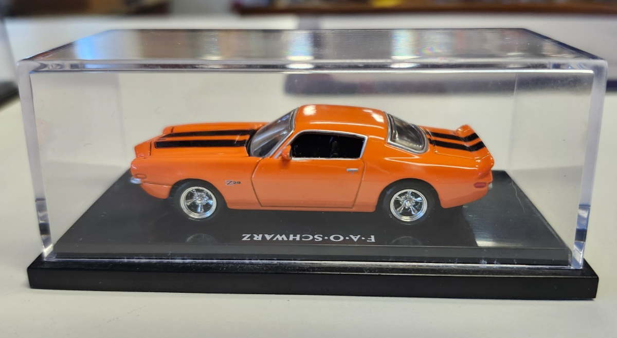 Hot Wheels F.A.O. Schwarz 1970 Chevrolet Camaro in Orange | eBay