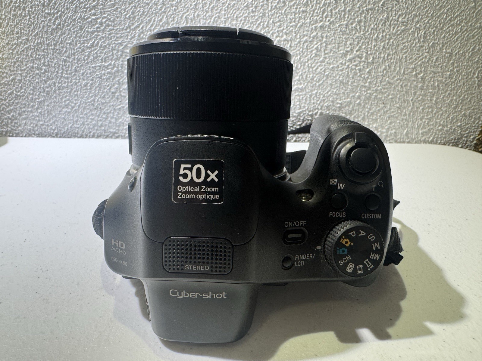 Foto 5 di 8