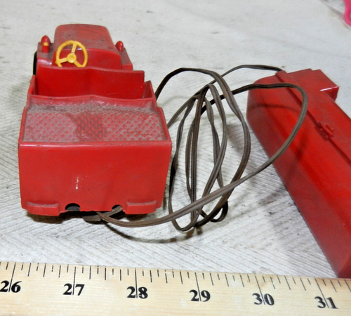 Jeep Willy's J-2127351 vintage GMP plastica a batteria rossa US Army con telecomando - Foto 7 di 9
