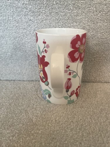 Taza floral de porcelana fina Cath Kidston Queens - patrón multicolor de 10,5 cm de alto - Imagen 2 de 7
