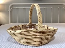 Vintage Natural Color Woven Wicker OVAL Easter Basket Made in Mexico EXCELLENT