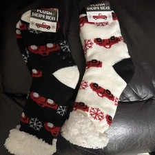 Women Sherpa Socks Christmas Cozy Fuzzy Plush Non-Skid Snowflakes Hearts Socks