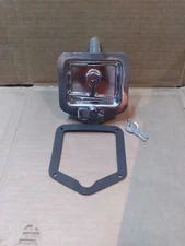 T-Handle Door Latch fits Felling Trailers  2004786