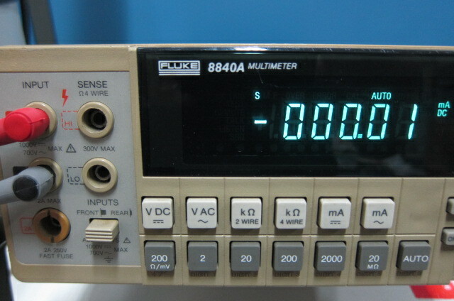 Fluke 8840A 5.5 Digits Digital Multimeter with opt 05 (GPIB) & 09