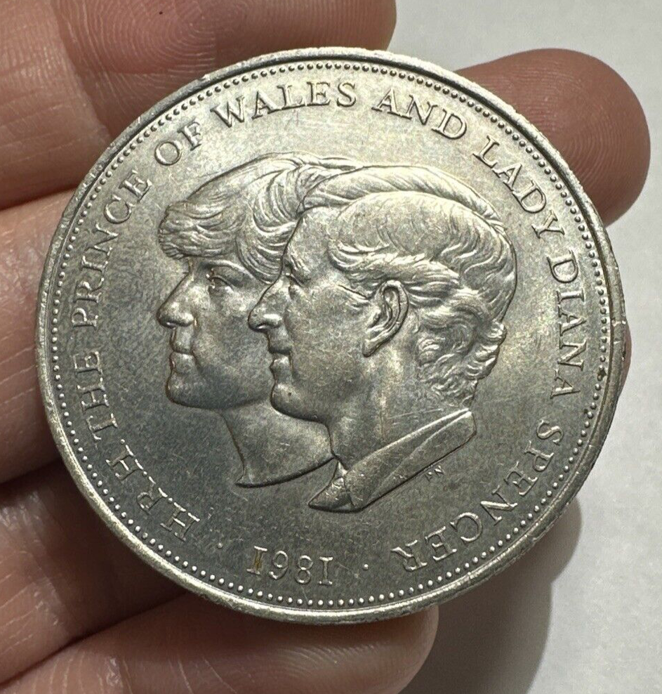 1981 Royal Wedding Commemorative Crown Prince of Wales Lady Diana