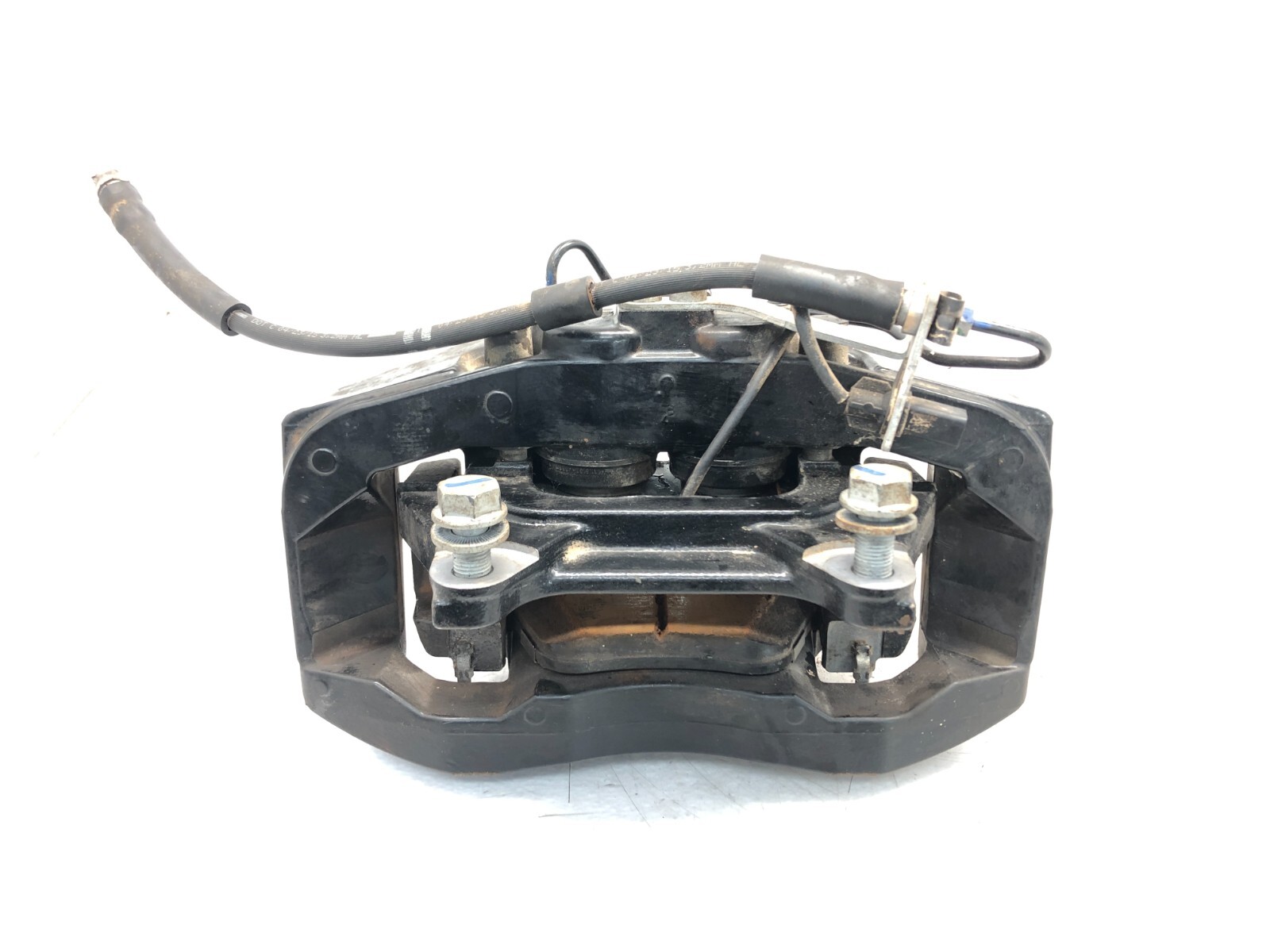 2014-2018 BENTLEY FLYING SPUR AWD LEFT DRIVER FRONT BRAKE CALIPER W/ PADS OEM