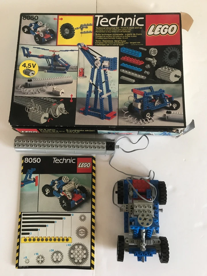 LEGO Technic 8050 Universal Building Set, photo 1 of 5