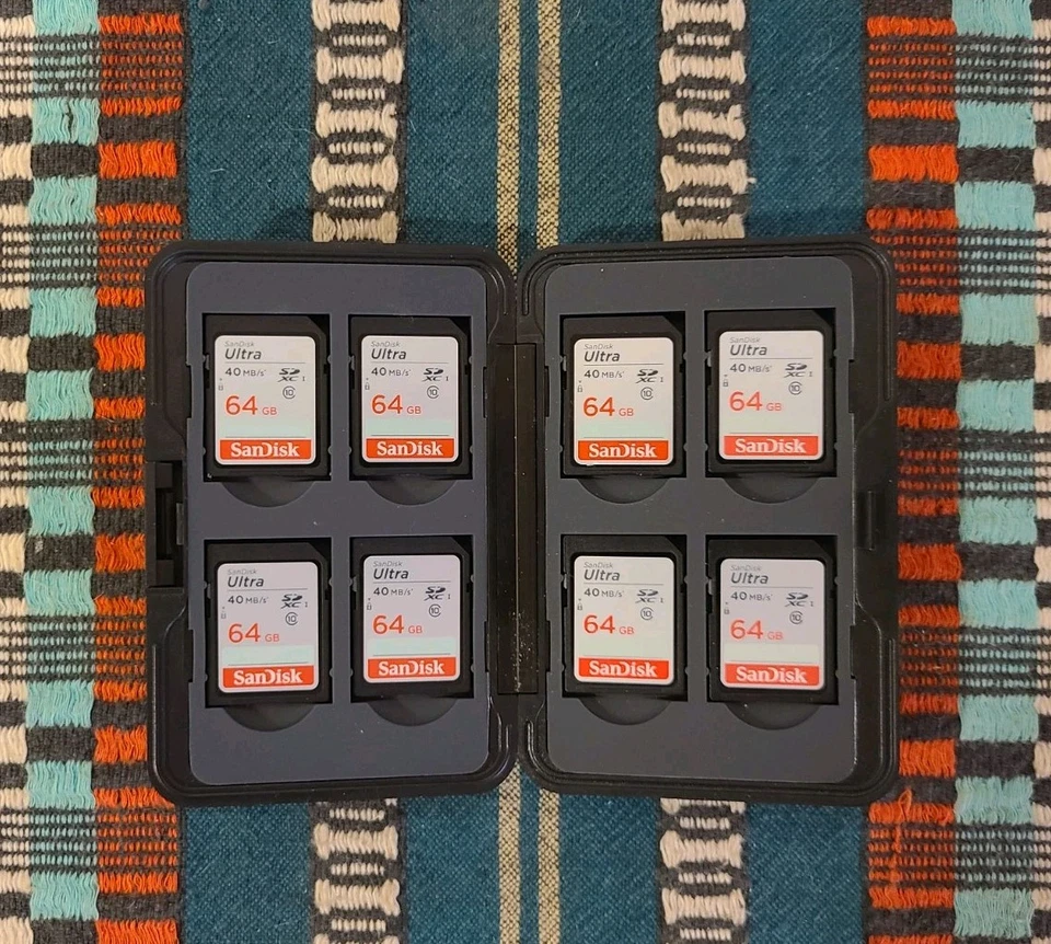 Aluminum SD Memory Card Storage Case (8) Cards Like New Used Excellent Condition - Image 2 of 2