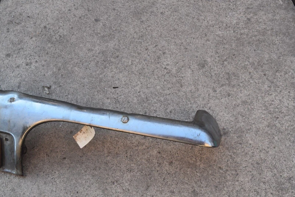 Центральная секция заднего бампера 1958 1959 1960 Ford Thunderbird 58 59 60 12401 - Изображение 2 из 4