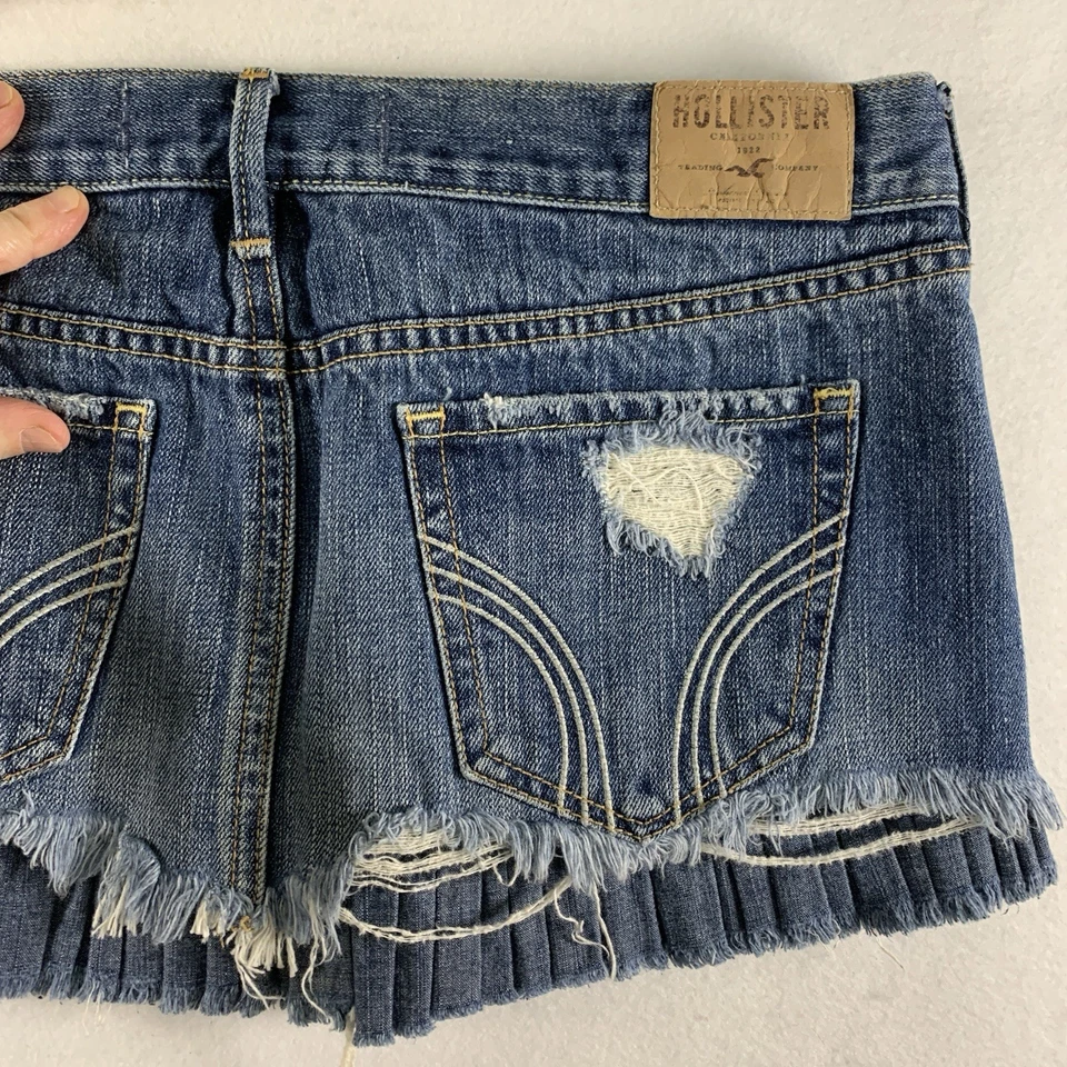 Hollister 女式 Y2K 微型迷你牛仔裤,尺寸 3 百褶荷叶边 Coquette 学院风 — 第 4/4 张图片