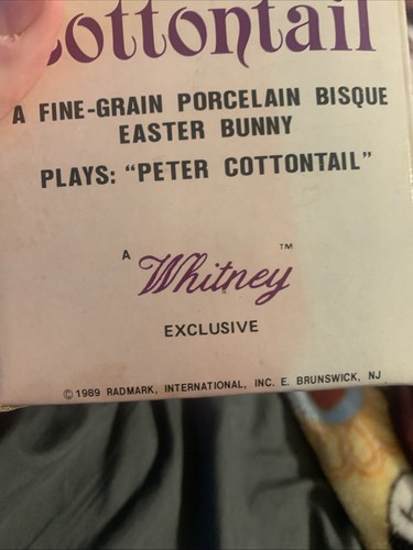 VINTAGE Whitney Musical Easter Bunny Plays "Peter Cottontail" Porcelain, NOB - Afbeelding 5 van 12