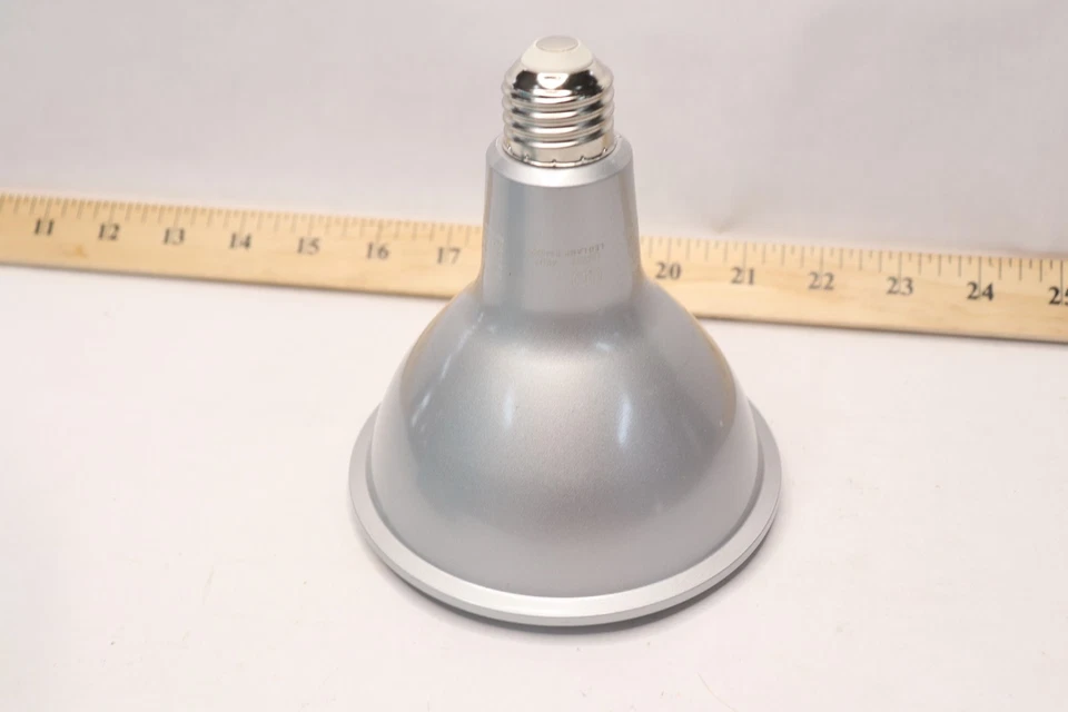 (2-Pk) Ecosmart LED Flood Light Bulb Daylight 735lm 5000K 75W A20PR3075WESD52 - Image 3 of 4