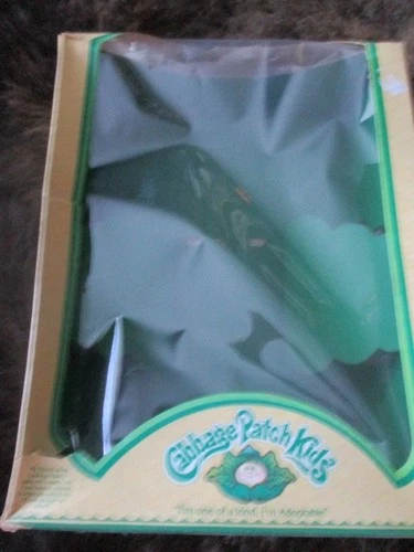 Vintage 1982 Cabbage Patch Kids Doll BOX ONLY #3900 Empty NO Doll